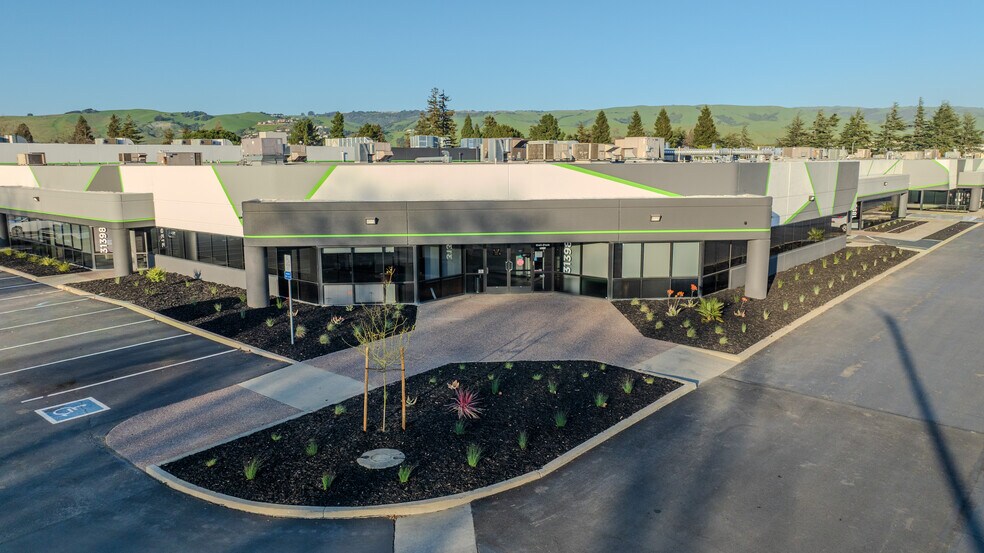 More Photos Of 31350-31398 Huntwood Rd, Hayward Unknown For Lease