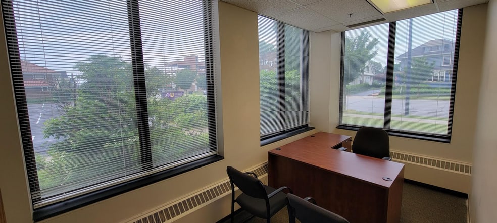 More Photos Of 1030 E Jefferson Blvd, South Bend Medical For Sale