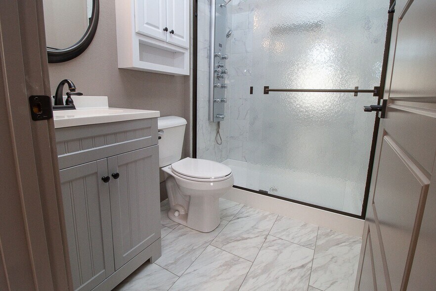 More Photos Of 203 Elm St, Washington Multifamily For Sale