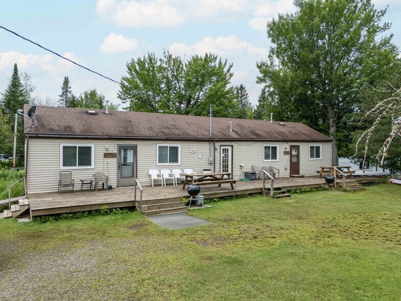 More Photos Of 229 E Lake Emily Rd, Crystal Falls Trailer Camper Park For Sale
