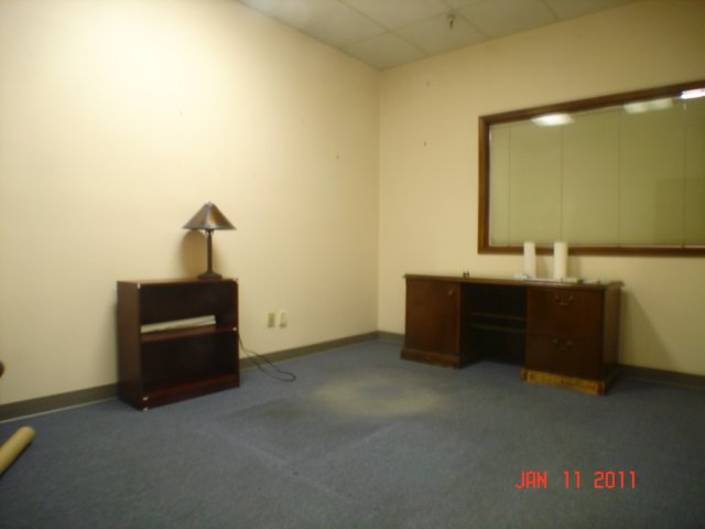More Photos Of 4240 Williams Blvd, Kenner General Retail For Lease