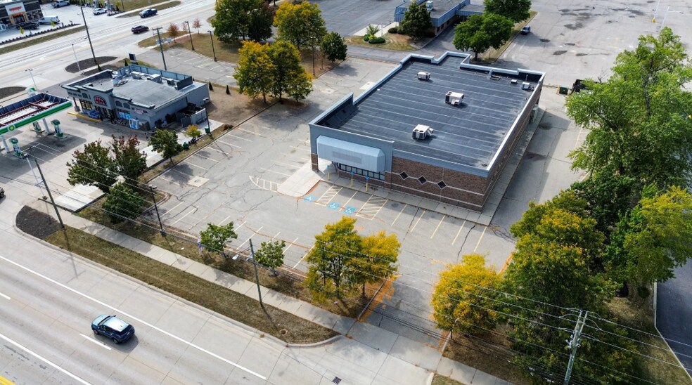 More Photos Of 51037 Van Dyke Ave, Shelby Township Drugstore For Sale