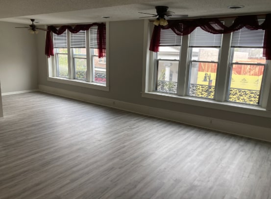 More Photos Of 215 W Main St, Washington Storefront Retail Office For Sale