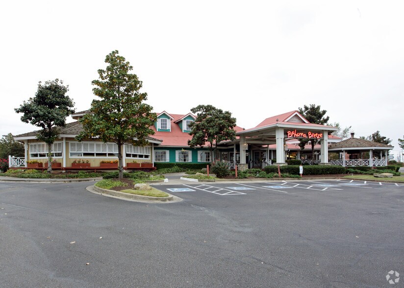 Primary Photo Of 2830 N Germantown Pky, Memphis Restaurant For Lease