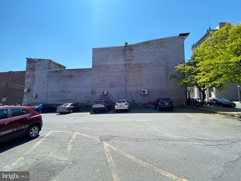 More Photos Of 114-118 N Centre St, Pottsville Bar For Sale