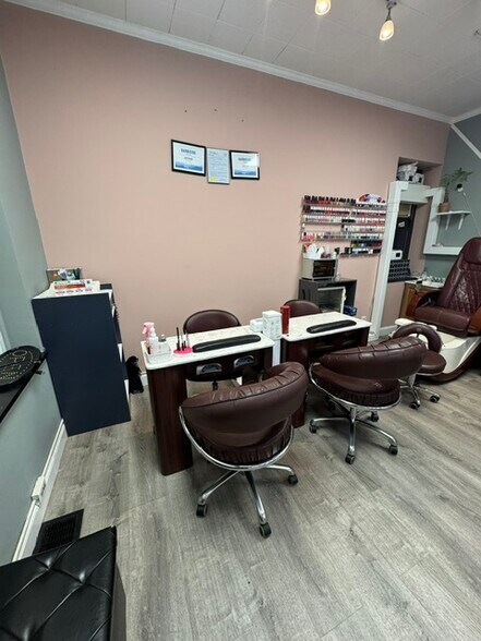 More Photos Of 15 Croton Ave, Ossining Storefront Retail Office For Lease