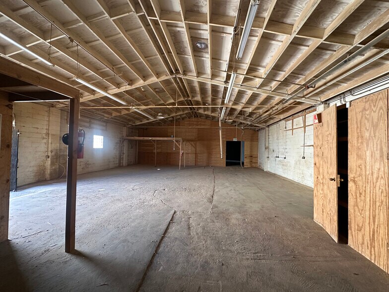 More Photos Of 1773 W Lincoln Ave, Anaheim Industrial For Sale