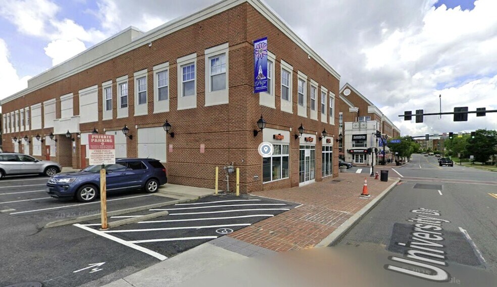 More Photos Of 10427 North St, Fairfax Office For Lease