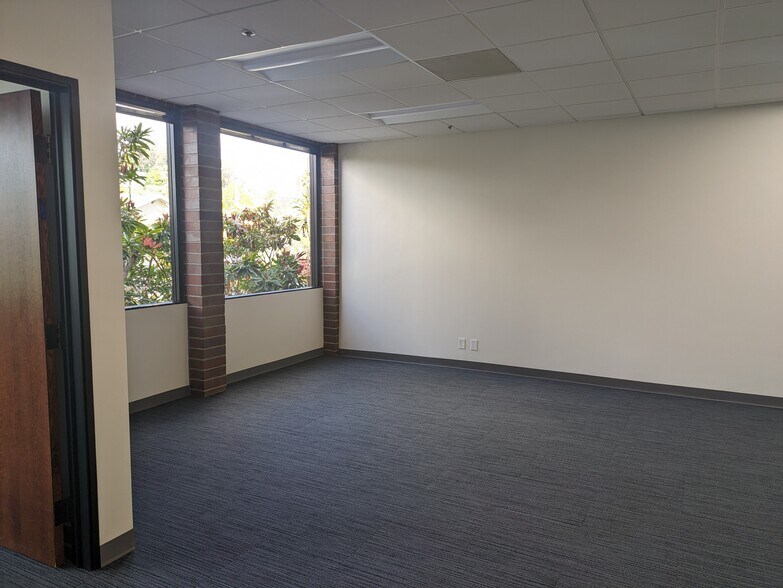 More Photos Of 133 Mission St, Santa Cruz Medical For Lease