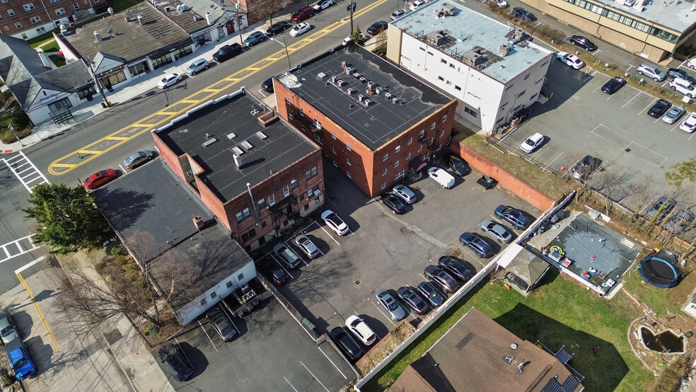 More Photos Of 175 Cedar Ln, Teaneck Medical For Sale