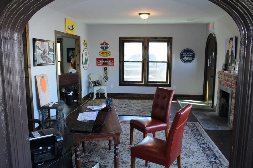 More Photos Of 401 Bankhead Hwy, Carrollton Office For Lease