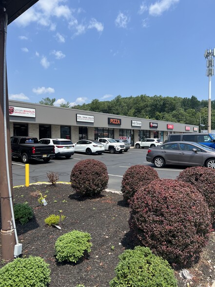 Primary Photo Of 1985 Route 22 W, Scotch Plains Storefront Retail Office For Lease