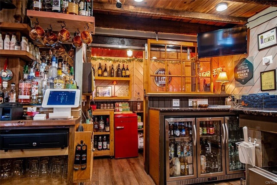 More Photos Of 417 W Dominick St, Rome Bar For Sale