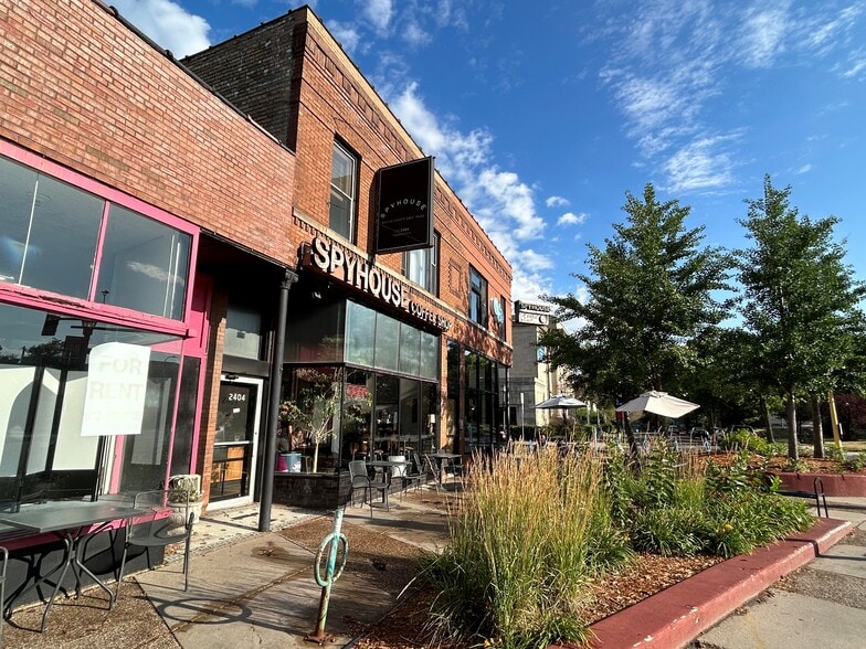 More Photos Of 2400 Hennepin Ave, Minneapolis Storefront Retail Office For Sale