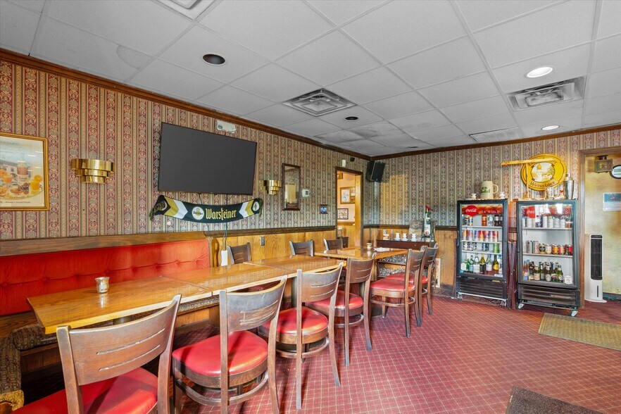 More Photos Of 3044 Deans Bridge Rd, Augusta Restaurant For Sale