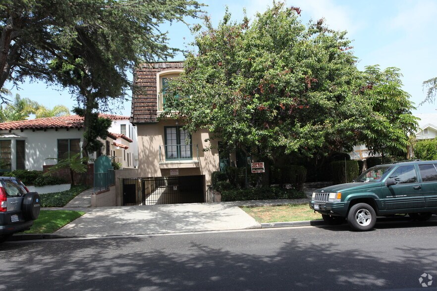 More Photos Of 1041 9th St, Santa Monica Apartments For Sale