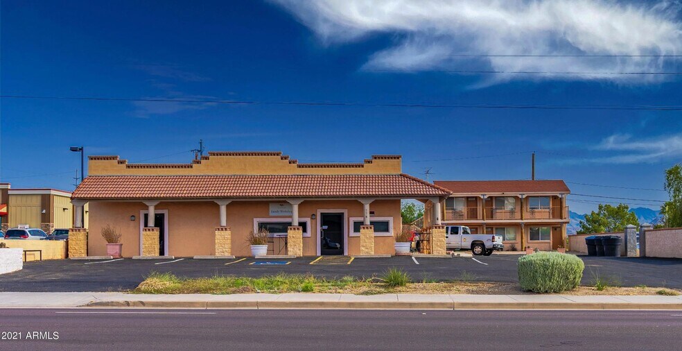 More Photos Of 760-778 W Wickenburg Way, Wickenburg Multifamily For Sale