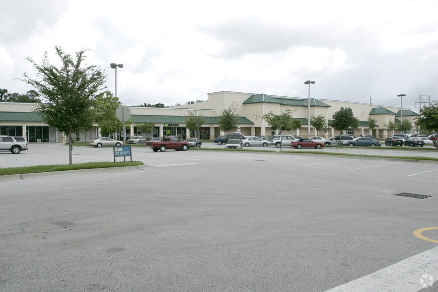 More Photos Of 7835-7897 Gunn Hwy, Tampa General Retail For Lease