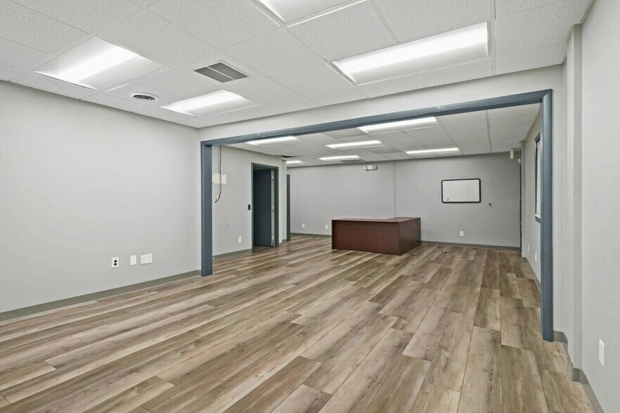 More Photos Of 21801 N Shangri La Dr, Lexington Park General Retail For Lease