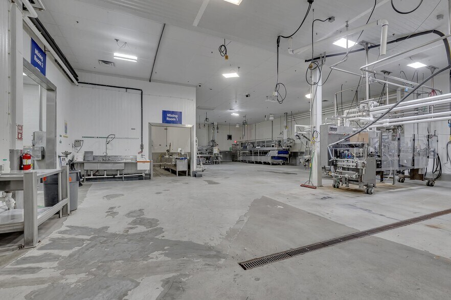 More Photos Of 347 Glen St, Foley Food Processing For Sale