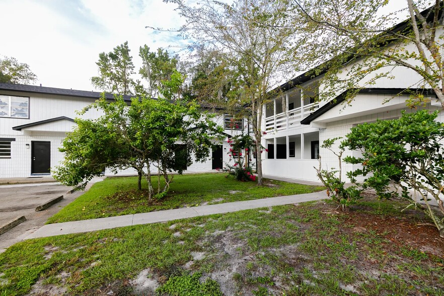 Primary Photo Of 4251 SW 21st Pl, Gainesville Apartments For Sale