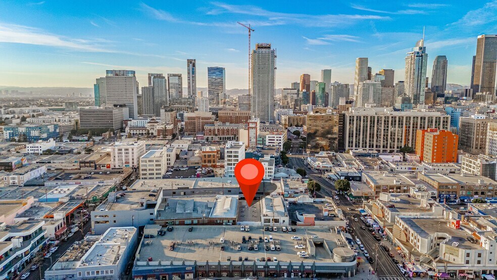 More Photos Of 1020 Maple Ave, Los Angeles Storefront For Sale