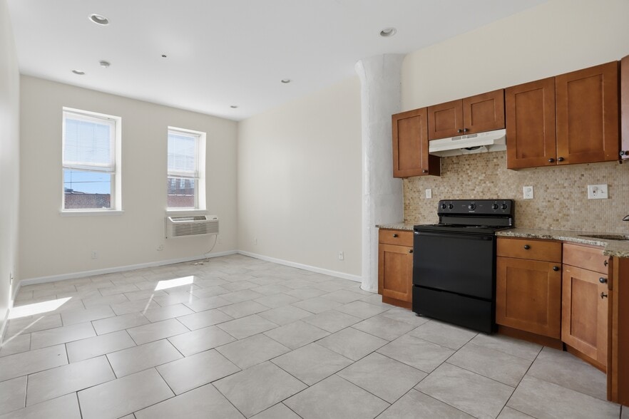 More Photos Of 4700 Stenton Ave, Philadelphia Warehouse For Sale