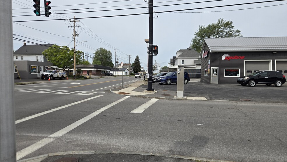 More Photos Of 397 West Ave, Lockport Auto Dealership For Lease