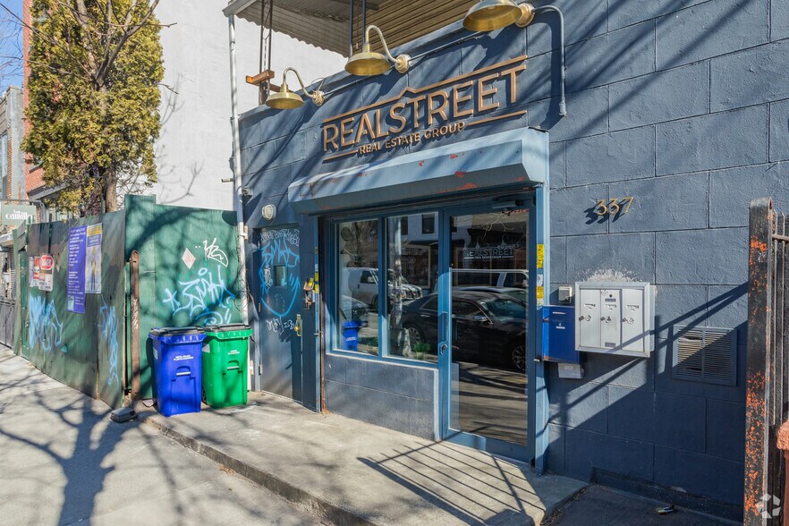 More Photos Of 337 Tompkins Ave, Brooklyn Storefront Retail Residential For Lease