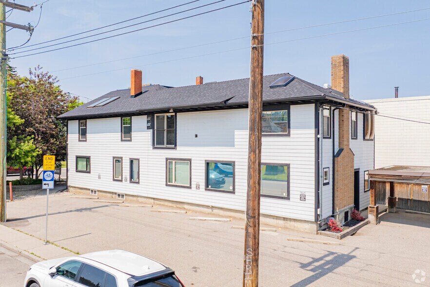 More Photos Of 1850 14th St SW, Calgary Office For Sale