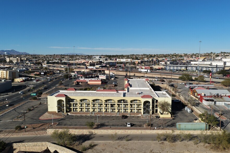 More Photos Of 900 N Yarbrough Dr, El Paso Hotel For Sale