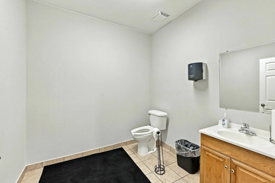 More Photos Of 3156 Buford Hwy, Rest Haven Warehouse For Sale