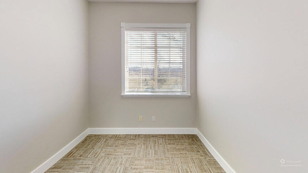 More Photos Of 11075 S State St, Sandy Office For Lease