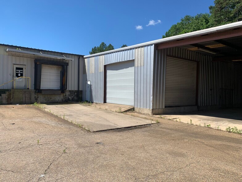 More Photos Of 4935 Whitehurst Dr, Longview Industrial For Sale