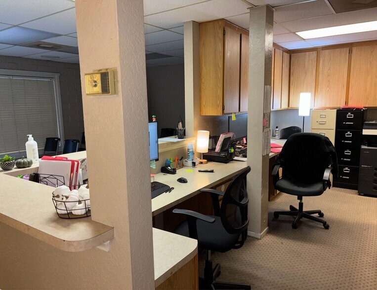 More Photos Of 23470 Olive Wood Plaza Dr, Moreno Valley Office Residential For Lease