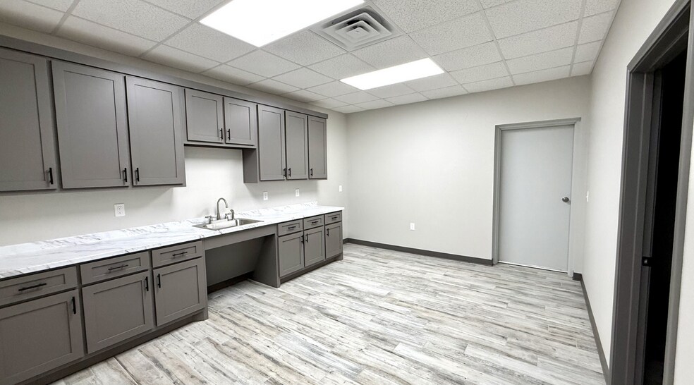 More Photos Of 3000 N County Rd 1279, Midland Industrial For Lease