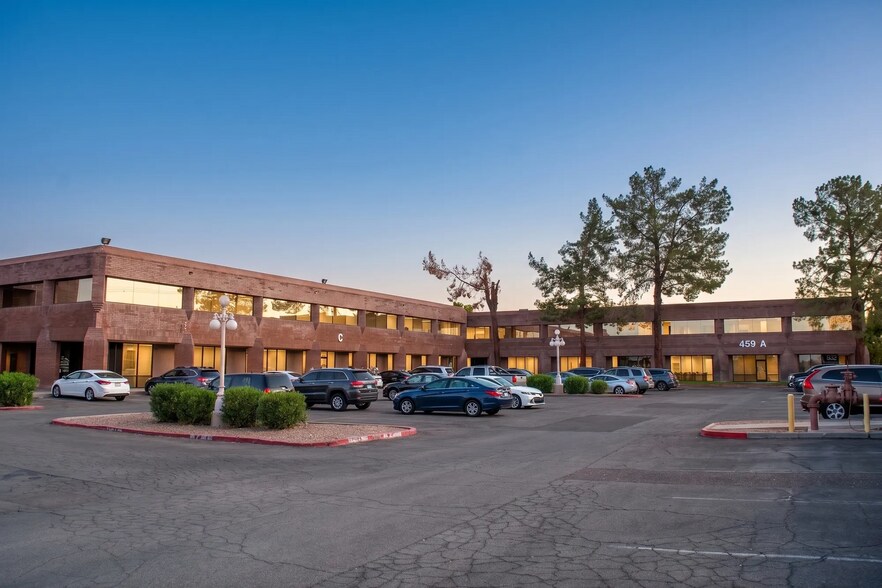 More Photos Of 459 N Gilbert Rd, Gilbert Unknown For Lease