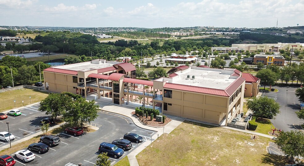 More Photos Of 2400 US Highway 27, Clermont Office For Lease