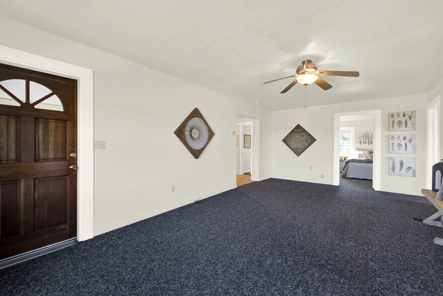 More Photos Of 8560 Holmes Ln, Winters Specialty For Sale