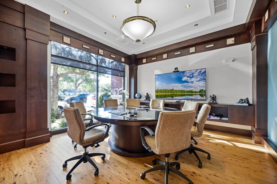 More Photos Of 99-141 S New York Ave, Winter Park Apartments For Sale