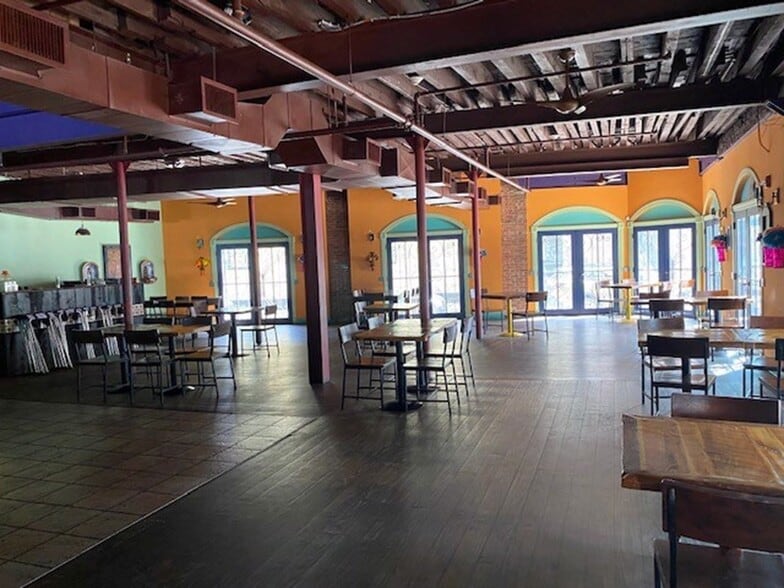 More Photos Of 325 State St, Schenectady Restaurant For Sale