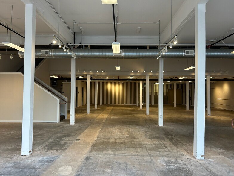 More Photos Of 25 43rd Ave, San Mateo Storefront For Lease