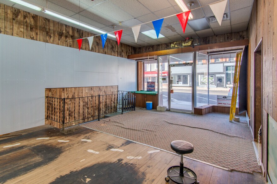 More Photos Of 128-130 N Mill St, Saint Louis General Retail For Sale