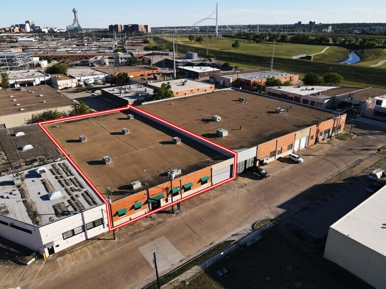 Primary Photo Of 122 Riveredge Dr, Dallas Distribution For Lease