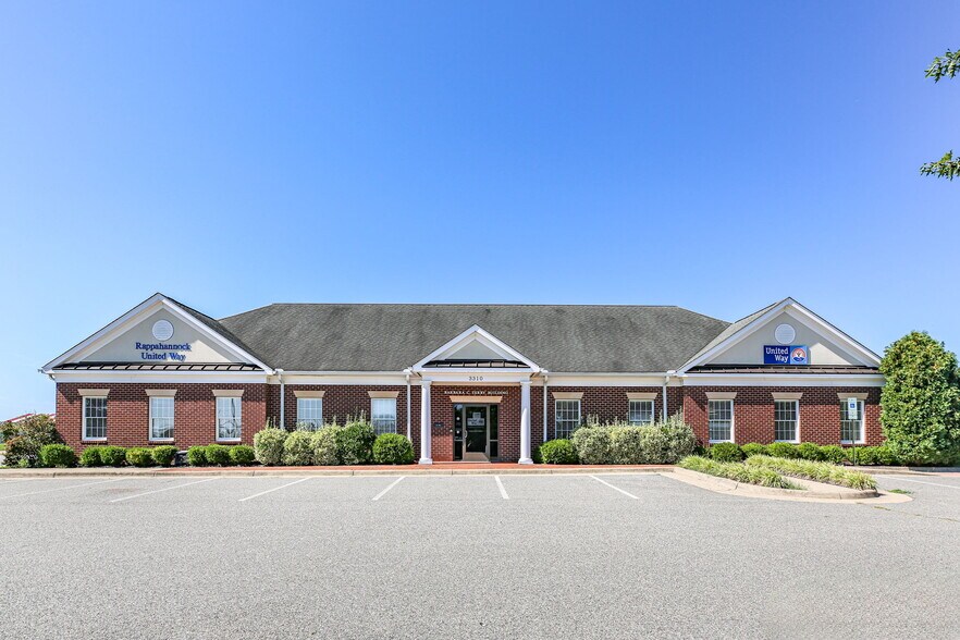 More Photos Of 3310 Shannon Park Dr, Fredericksburg Office For Sale