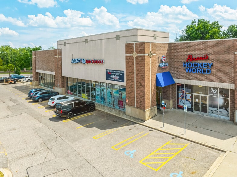 More Photos Of 7067 S Westnedge Ave, Portage Freestanding For Sale