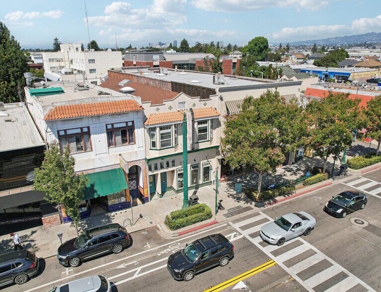 More Photos Of 1515 Park St, Alameda Bar For Lease