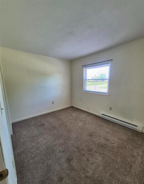 More Photos Of 5917 Plank Rd, Peoria Multifamily For Sale
