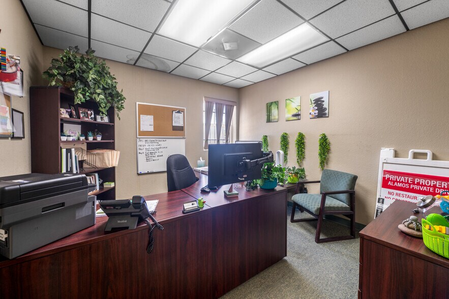 More Photos Of 760 S Stapley Dr, Mesa Office For Lease