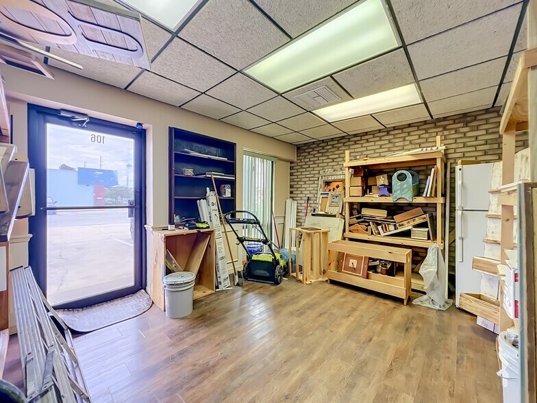 More Photos Of 180 S County Road 427, Longwood General Retail For Lease
